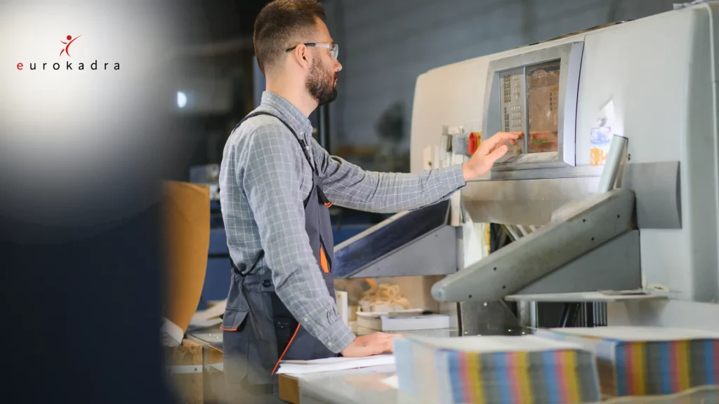 Вакансии для украинцев — где искать? 2 Вакансии для украинцев