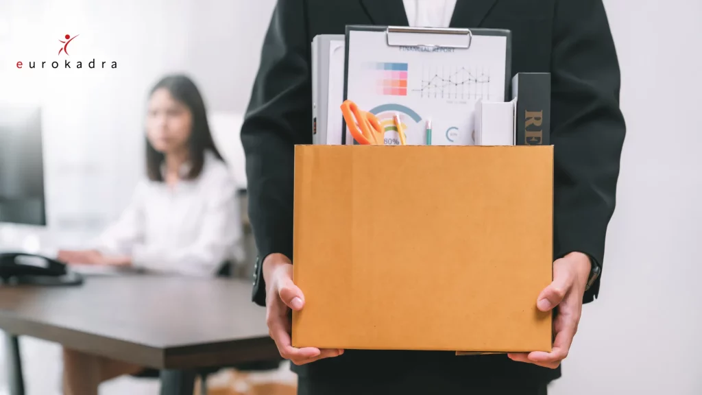 When to leave your job (2)