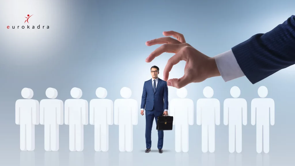 Die Rolle der Arbeitsagenturen auf dem Arbeitsmarkt 3 Die Rolle der Arbeitsagenturen auf dem Arbeitsmarkt