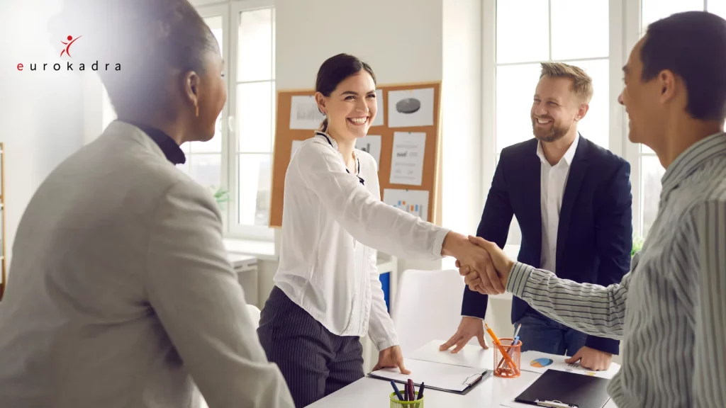 Znamiona umowy o pracę