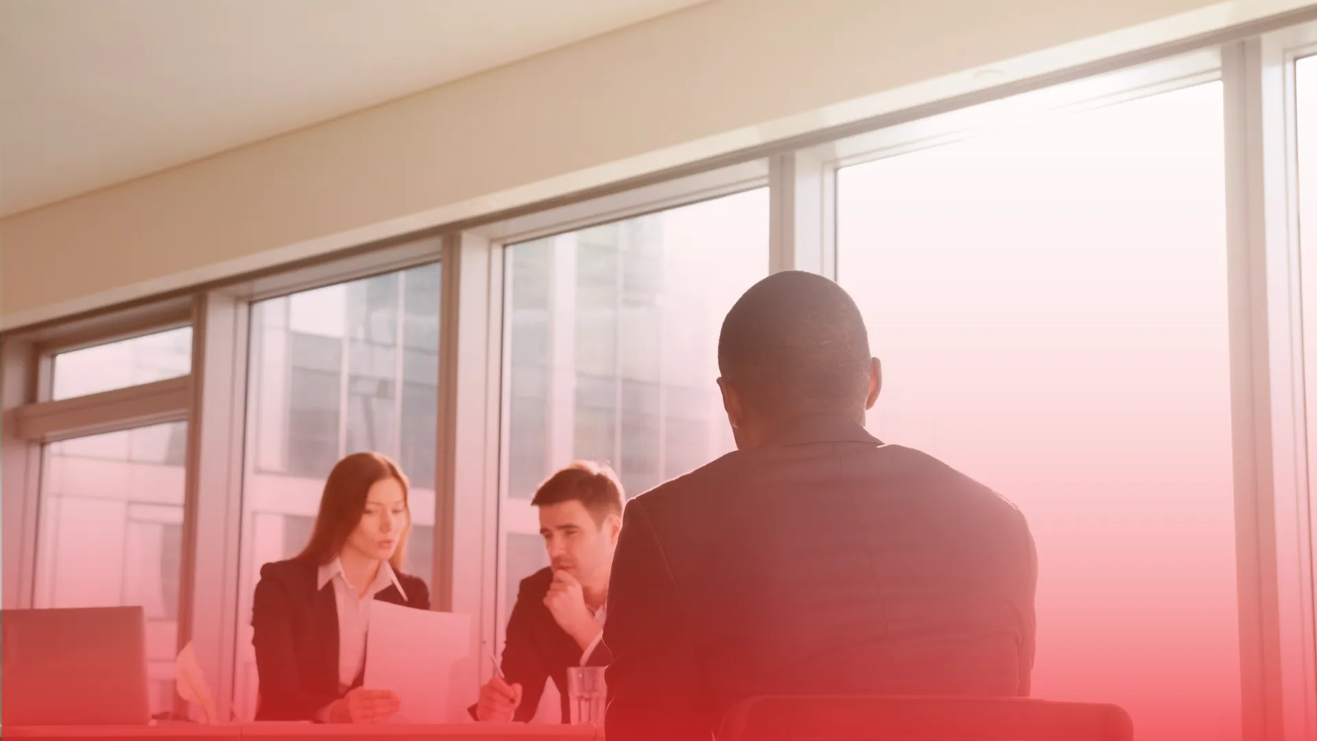 Umowa o pracę tymczasową a umowa o pracę – jakie są różnice?